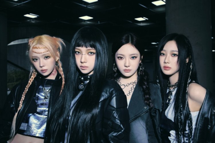 에스파 ‘Supernova’, 美 빌보드 ‘2024 상반기 주목할 K팝’ 선정 → ‘Hot Mess’로 오리콘 데일리 싱글 차트 1위까지!